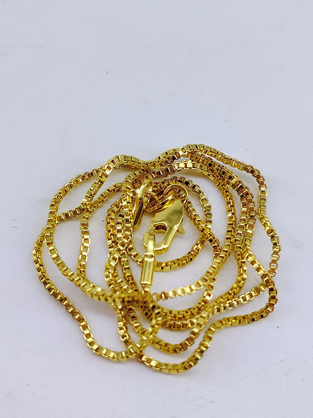 18k Gold Filled Women's Box Chain Necklace - Shiny Yellow Gold